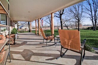 9940 Kitty Rd in Gravette, AR - Building Photo - Building Photo