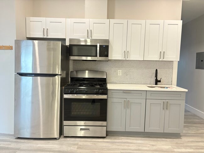 78 Columbia Ave, Unit 1