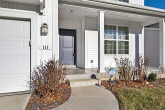 111 Maelin Dr in O'Fallon, MO - Building Photo - Building Photo