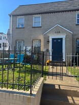 308 18th Pl NE, Unit 2 in Washington, DC - Building Photo