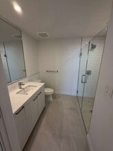 79 NW 31st St, Unit B21 in Miami, FL - Foto de edificio - Building Photo