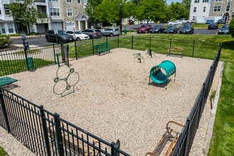 Spark Bloomfield in Bloomfield, CT - Building Photo - Interior Photo