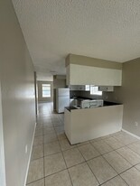 1015 Shilo Ave, Unit C Apartments