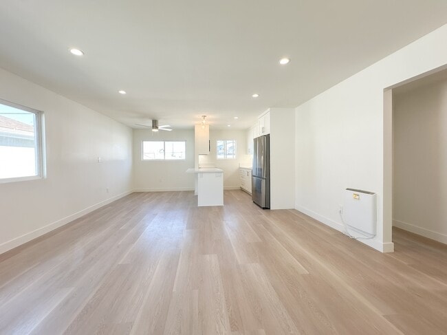 1206 Agate St, Unit #D in Redondo Beach, CA - Building Photo - Building Photo