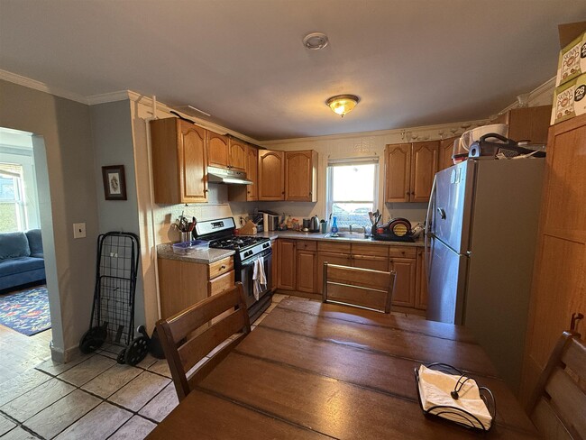 10 Allen St, Unit 1 in Somerville, MA - Building Photo - Building Photo