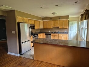 165 Wedgewood Rd in Oxford, PA - Building Photo - Building Photo