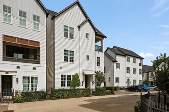 1217 Timbergrove Acres St. in Houston, TX - Foto de edificio - Building Photo