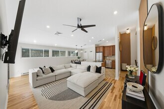 160 Overlook Dr, Unit #160 in Clinton, NJ - Building Photo - Building Photo