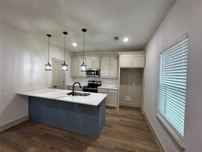 425 Munson St in Denison, TX - Building Photo - Building Photo