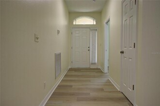8530 Alexandra Arbor Ln in Temple Terrace, FL - Building Photo - Building Photo