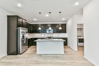 4211 Sternside Ln in Houston, TX - Building Photo - Building Photo