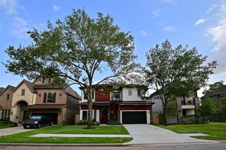 1733 Du Barry Ln in Houston, TX - Building Photo - Building Photo