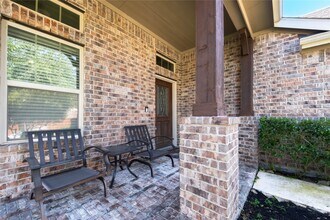 8922 Pinenut Dr in Cypress, TX - Building Photo - Building Photo