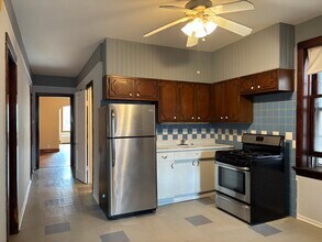 2322 W Walton St, Unit 1 in Chicago, IL - Building Photo - Building Photo