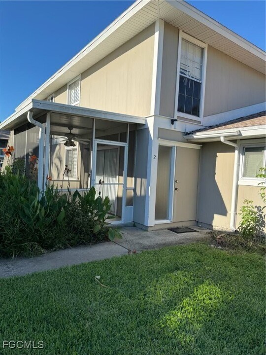 3276 Prince Edward Island Cir in Ft. Myers, FL - Building Photo