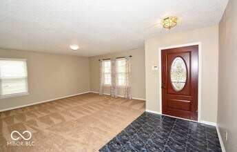 14447 Forsythia Ln in Fishers, IN - Building Photo - Building Photo