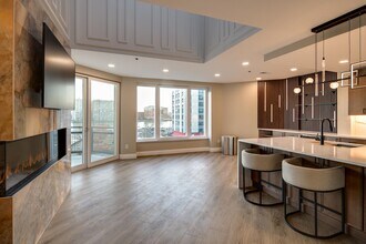 600 Harbor Blvd in Weehawken, NJ - Building Photo - Building Photo