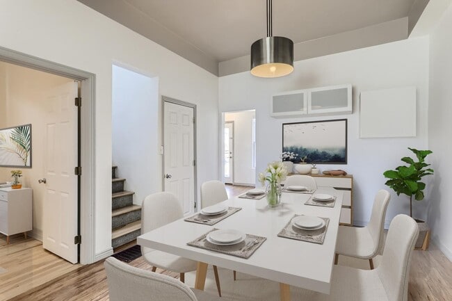 property at 1625 E 30th Ave