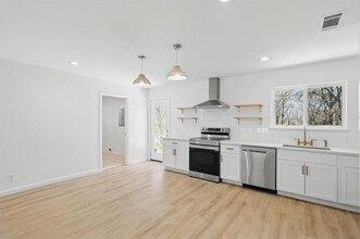 4220 Pocahontas Dr in Flower Mound, TX - Building Photo - Building Photo