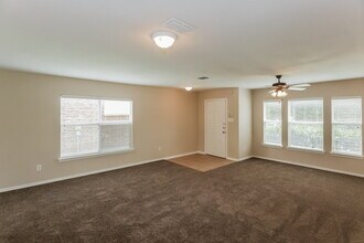 629 Gibson St in Cedar Hill, TX - Building Photo - Building Photo