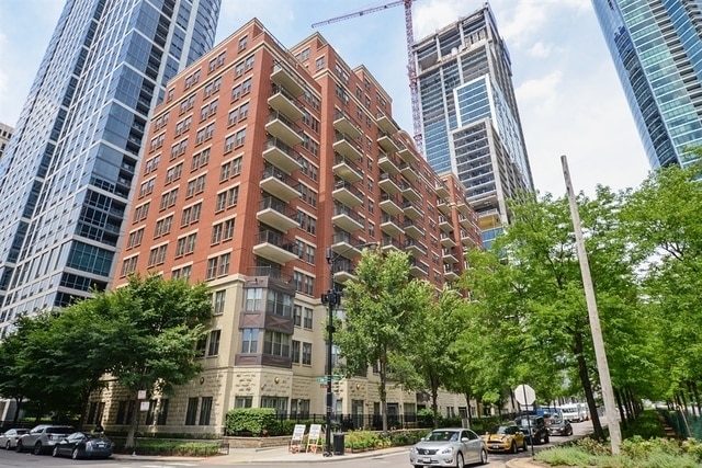 property at 1250 S Indiana Ave