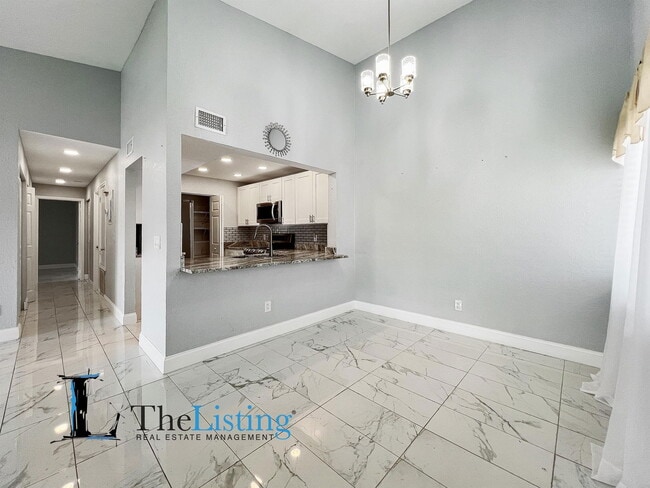 2482 Lakeway Branch Dr in Orlando, FL - Building Photo - Building Photo