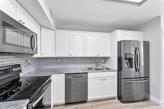 7225 Promenade Dr in Boca Raton, FL - Building Photo - Building Photo