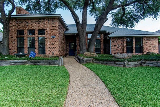 property at 1507 Broadmoor Dr