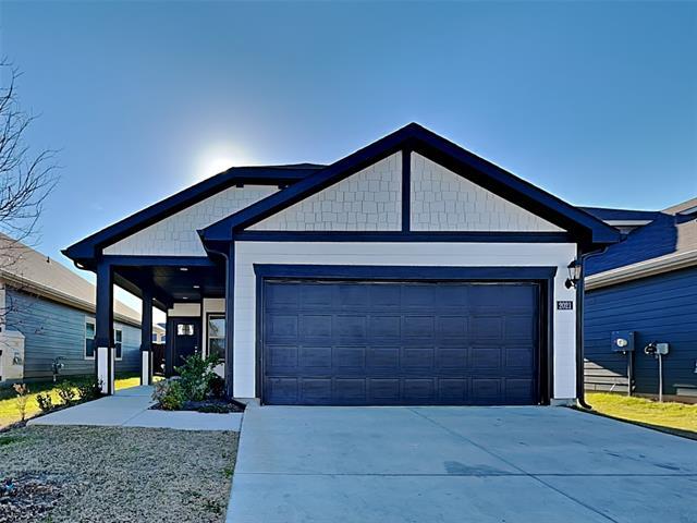 2021 Pine Stone Ln in Heartland, TX - Foto de edificio