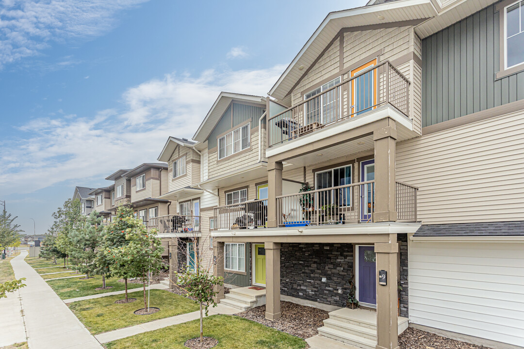 Altius Tamarack in Edmonton, AB - Building Photo