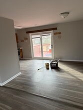 6521 Heathervale Ct in Newburgh, IN - Foto de edificio - Building Photo