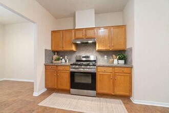 18315 Grove Brook Ln in Cypress, TX - Building Photo - Building Photo