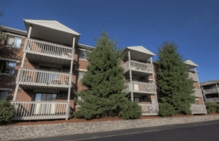 Westford Park Apartments in Lowell, MA - Foto de edificio