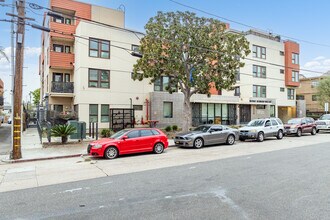 NoHo Senior Villas in North Hollywood, CA - Building Photo - Primary Photo