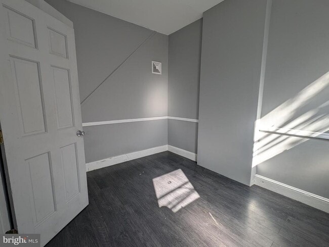 property at 1130 Earl St