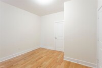 1706 Fontain St photo'