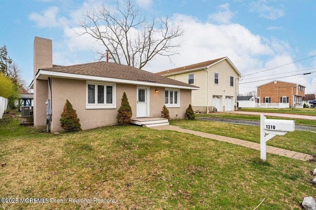 1310 Rue Mirador in Point Pleasant, NJ - Building Photo - Building Photo