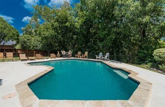 15520 Bay Point Dr in Dallas, TX - Building Photo - Building Photo