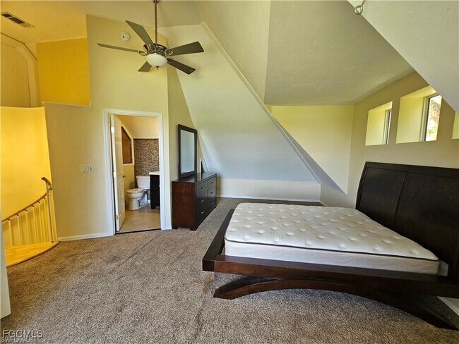 property at 4942 Fort Denaud Rd