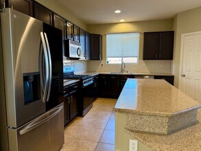 7628 Schuders Ave in Las Vegas, NV - Building Photo - Building Photo