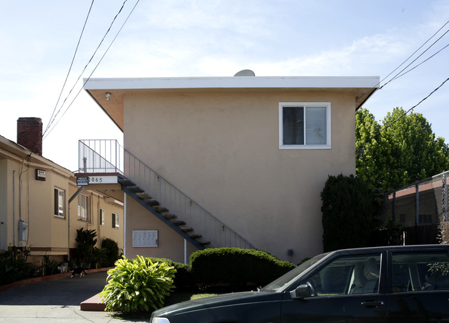 1065 63rd St in Emeryville, CA - Building Photo - Building Photo