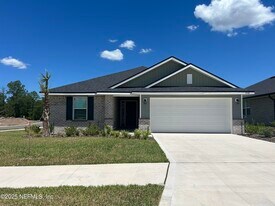 3152 Laurel Springs Dr in Green Cove Springs, FL - Building Photo