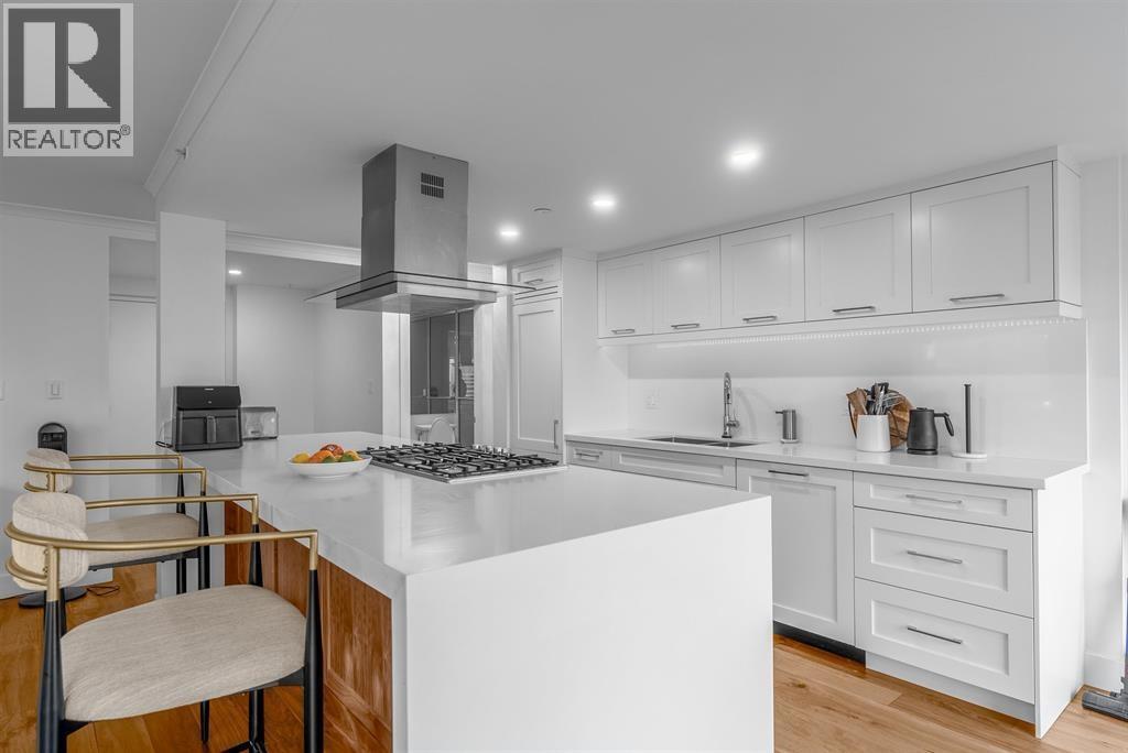 837 W Hastings St in Vancouver, BC - Building Photo