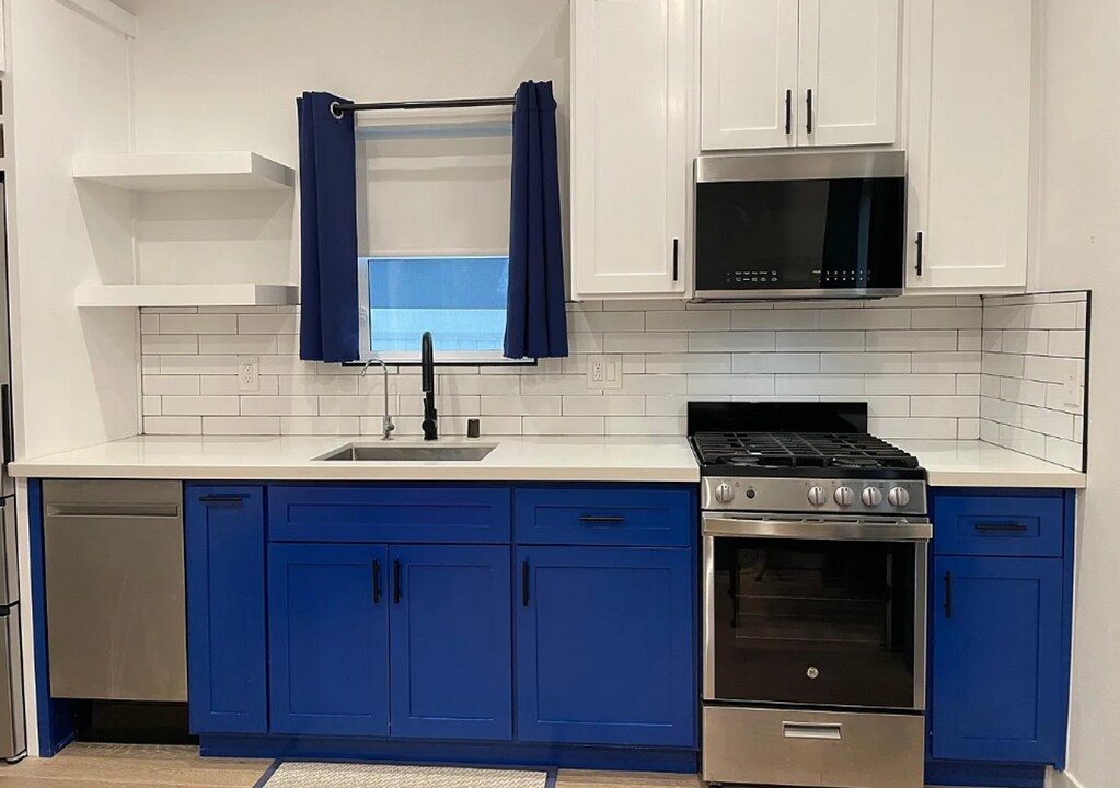 2248 Elmgrove St in Los Angeles, CA - Building Photo