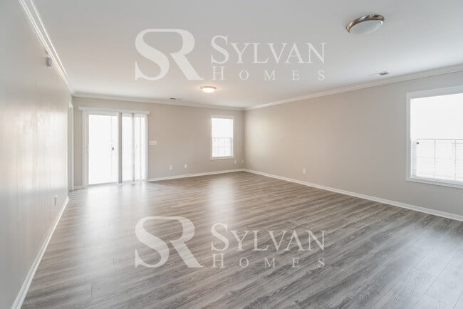 124 Lucky Ct in Elgin, SC - Building Photo - Building Photo