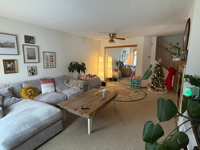 15711 Fjord Ave in Apple Valley, MN - Building Photo - Building Photo