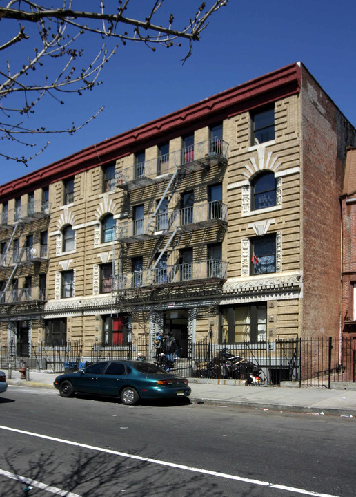 1061 BERGEN ST in Brooklyn, NY - Building Photo