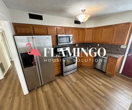 102 Ramona Dr in Fairborn, OH - Building Photo - Building Photo