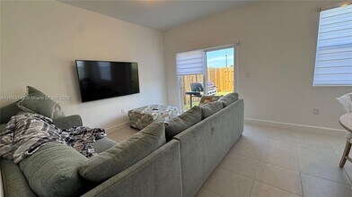 35919 SW 179th Ave in Homestead, FL - Building Photo - Building Photo