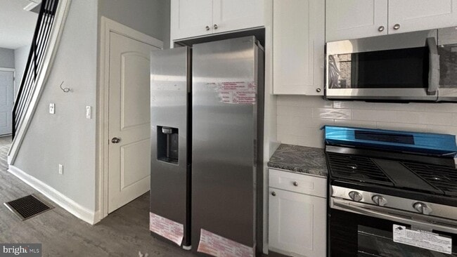 1932 Clarence St in Philadelphia, PA - Building Photo - Building Photo